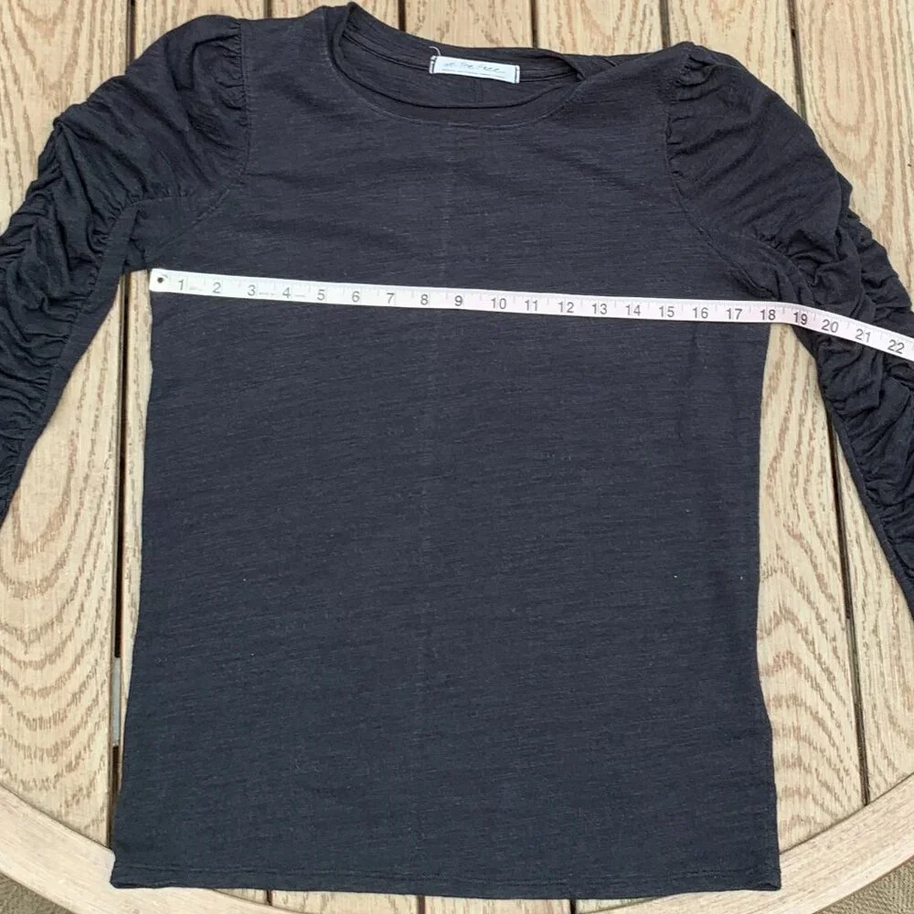 We The Free Natasha Crewneck Ruched Long Sleeve Top Sz M - Picture 11 of 13